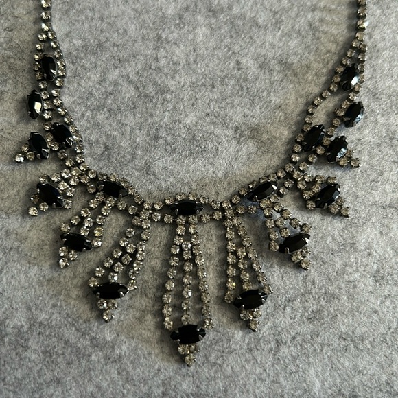 Rhinestone Jewelry Set - Picture 2 of 7